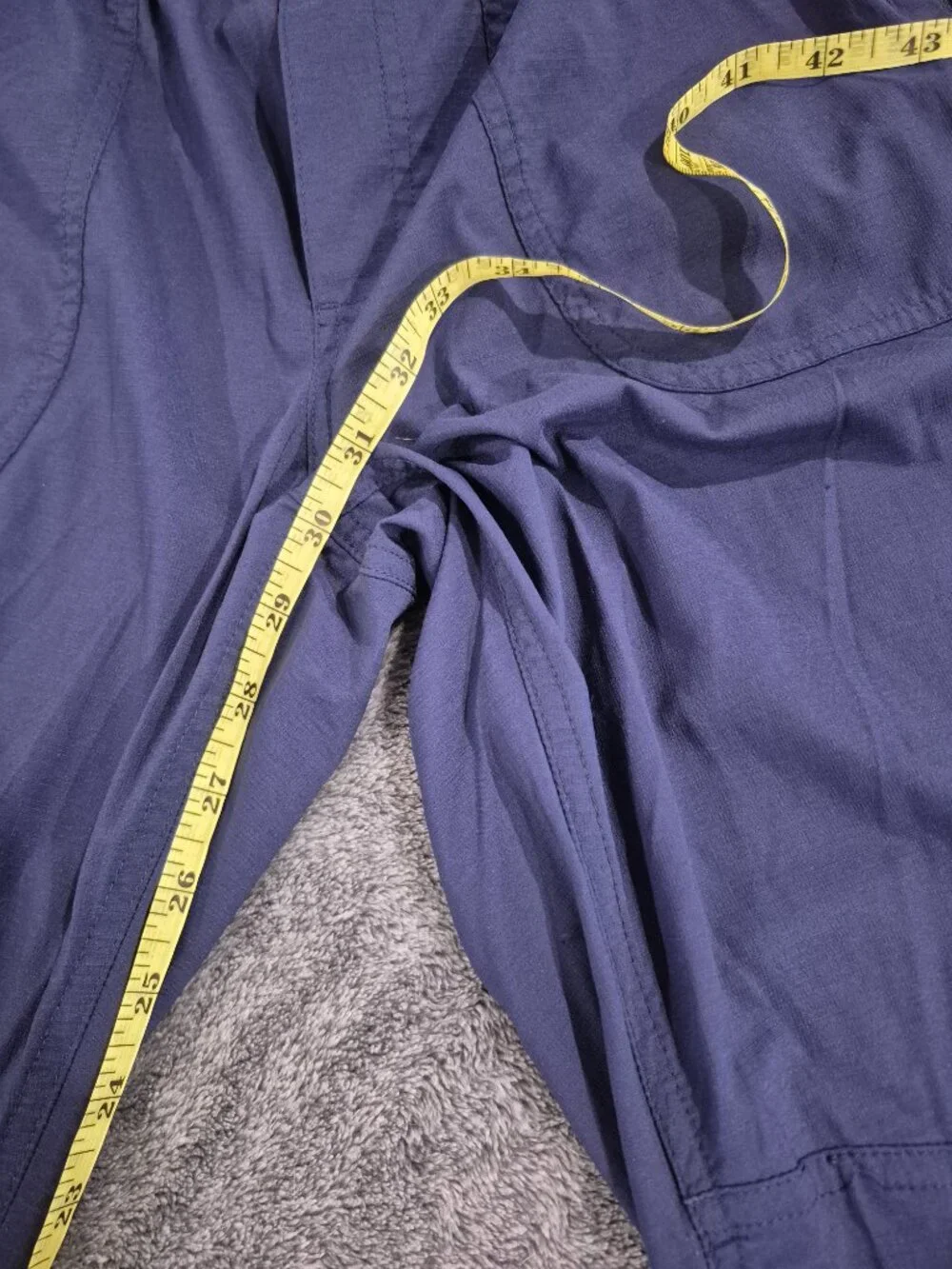 L.L.Bean Navy Cargo Utility Pants – Drawstring Lightweight Travel Pants (Size M)